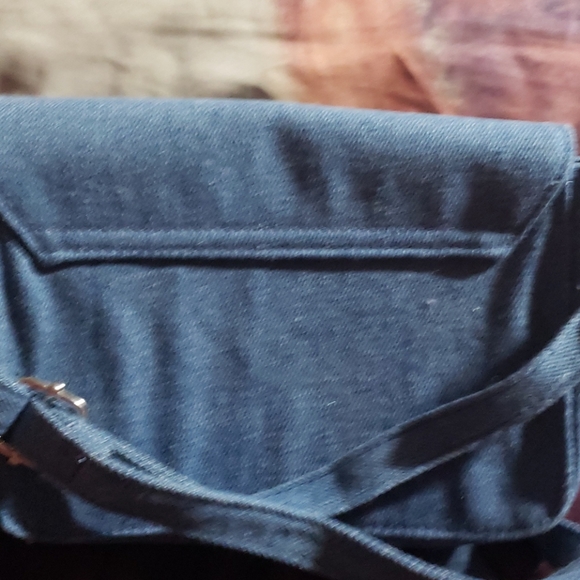 Purse - Picture 3 of 3